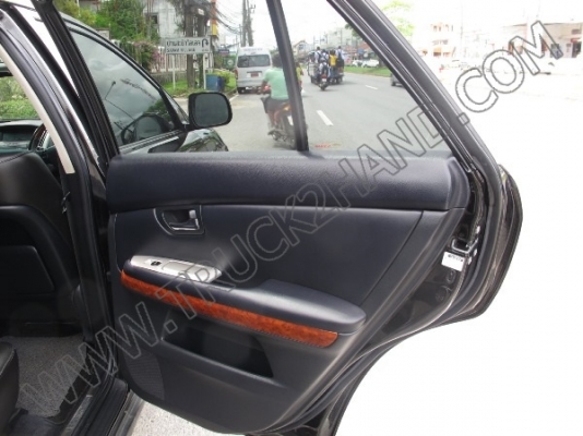 รถยนต์ TOYOTA HARRIER 240G รถยนต์ TOYOTA HARRIER 240G