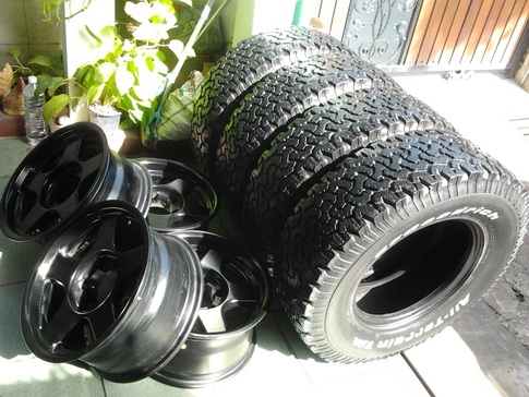 Max แบรดเลย์ วี + BF All 265/75/16 ปี08