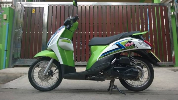 LET 2013 วิ่งแค่ 4000 สภาพสวย มีประกัน ขายกันถูกๆ ราคาต่อรองได้