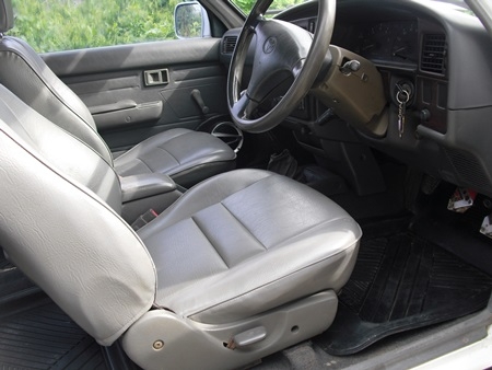 ขายด่วนโตโยต้าไมตี้เอ็กฃ์ CAB ปี92 ( หลุดจอง ) ขายด่วนโตโยต้าไมตี้เอ็กฃ์ CAB ปี92 ( หลุดจอง )