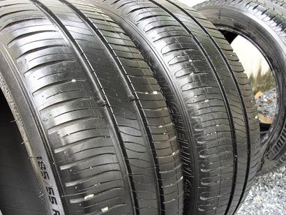 ขายยาง MICHELIN ENERGY XM2 ปี12 1เส้น ปี11 1เส้น(1คู่) 185-55-16 ราคา 1,600