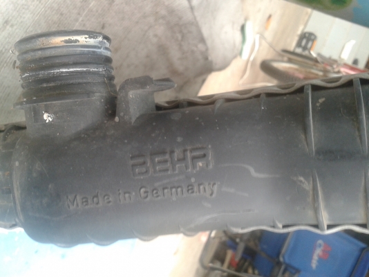 หม้อน้ำBMW520 ปี2004