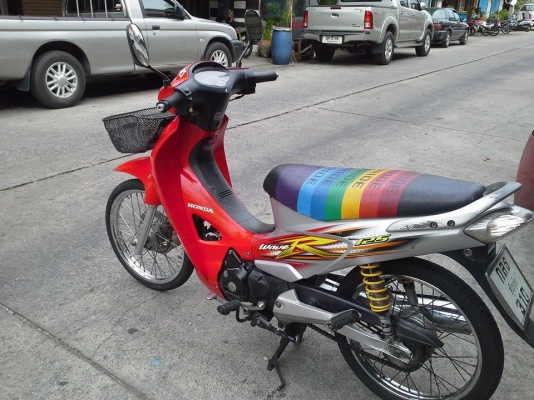 Wave 125 r ปี 49 กุญแจใหญ่ รถบ้าน เครื่องเดิม แน่นๆชุดสีสด เอกสารครบ