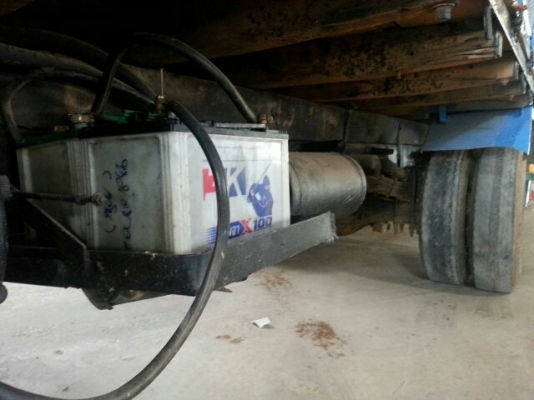 ขายISUZU TL100แรงฝาขาว ยาว 4.30เมตร เครื่องดี แคชซีสวย เอกสารแจ้งม.79 พร้อมโอน