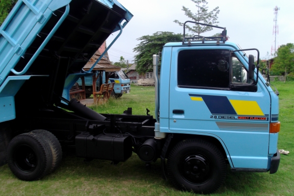 ISUZU NKR 88แรง ปี34 เกรีย์ยาว ISUZU NKR 88แรง ปี34 เกรีย์ยาว