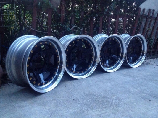 ขายล้อ 3 ชิ้นแท้ ขอบ 15x7 ET0 6/139.7 ประมูลจากญี่ปุ่นครับ