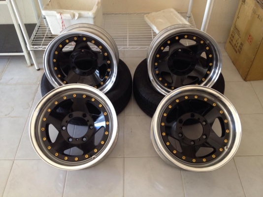 ขายล้อ 3 ชิ้นแท้ ขอบ 15x7 ET0 6/139.7 ประมูลจากญี่ปุ่นครับ