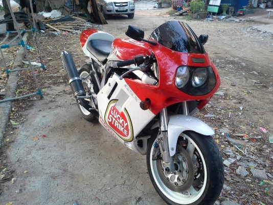 ขาย su gsx-r750 /92 พร้อมทะเบียนแท้ ครับ