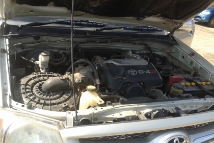 ขายวีโก้2.5ตัวEรถเดิมทั้งคันไม่เคยชนแต่ต้องตีอาบน้ำเครื่องดีขี่ดีวิ่งน้อย((รถฝากขาย))มีเบอร์บ้าน