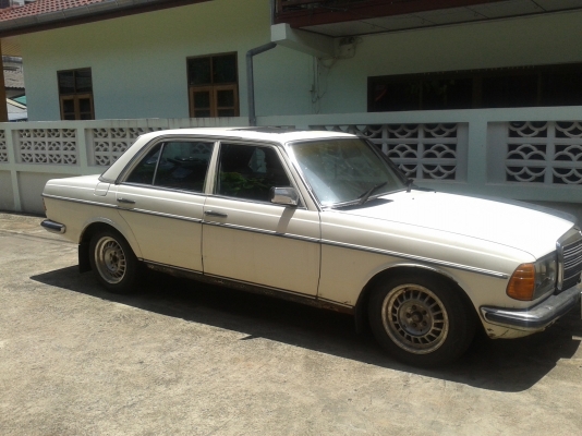 ขายวีโก้2.5ตัวEรถเดิมทั้งคันไม่เคยชนแต่ต้องตีอาบน้ำเครื่องดีขี่ดีวิ่งน้อย((รถฝากขาย))มีเบอร์บ้าน