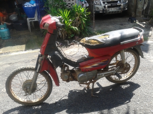 ขายวีโก้2.5ตัวEรถเดิมทั้งคันไม่เคยชนแต่ต้องตีอาบน้ำเครื่องดีขี่ดีวิ่งน้อย((รถฝากขาย))มีเบอร์บ้าน
