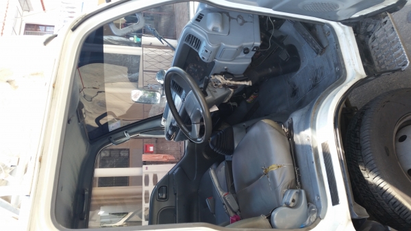 ISUZU  NQR หัวการ์ตูน