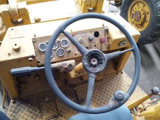 920 # 41J1374 : รถตักล้อยาง ขายถูก 700,0000 กุ้ง:TOS:0813062283