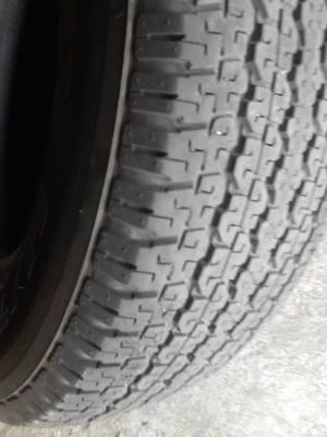 ขอบ 15    255/70R15 BRIDGE STONE DUELER H/T 689 ชุด 4 เส้น   TEL.081-427-3941