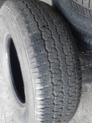 ขอบ 15    255/70R15 BRIDGE STONE DUELER H/T 689 ชุด 4 เส้น   TEL.081-427-3941