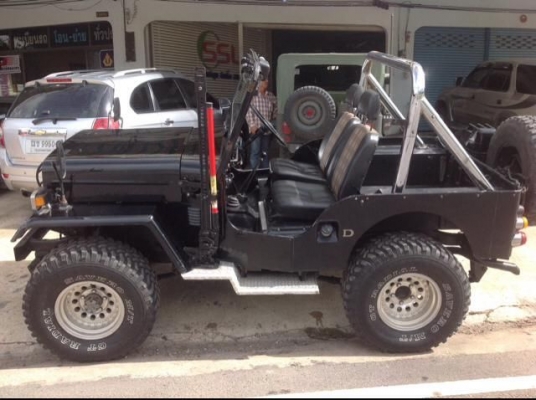 จิ๊ป มิตซู j3 (รถเพื่อนฝากขาย) จิ๊ป มิตซู j3 (รถเพื่อนฝากขาย)