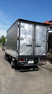 ISUZU  NQR หัวการ์ตูน