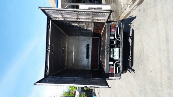 ISUZU  NQR หัวการ์ตูน