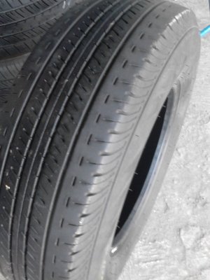 215/70R15 BRIDGESTONE DURAVIS R611 มีชุด 4 เส้น  TEL.081-427-3941