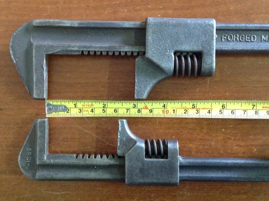 ขายประแจโบราณ 9", 11" แพคคู่