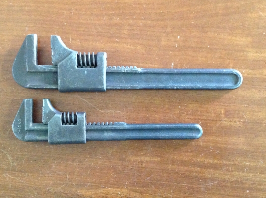 ขายประแจโบราณ 9", 11" แพคคู่