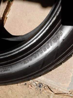 YOKOHAMA Earth-1 ถอดจาก BENZ ชุด 4 เส้นสวยๆ โทร.081-427-3941 YOKOHAMA Earth-1 ถอดจาก BENZ ชุด 4 เส้นสวยๆ โทร.081-427-3941