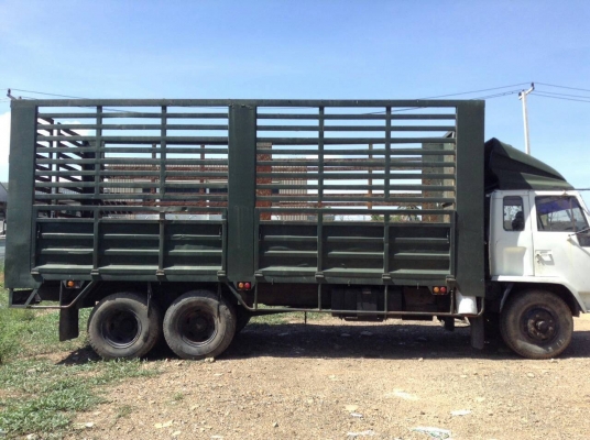 10 ล้อ คัซซีหัวยาว หัวRocky 175แรงม้า 10 ล้อ คัซซีหัวยาว หัวRocky 175แรงม้า