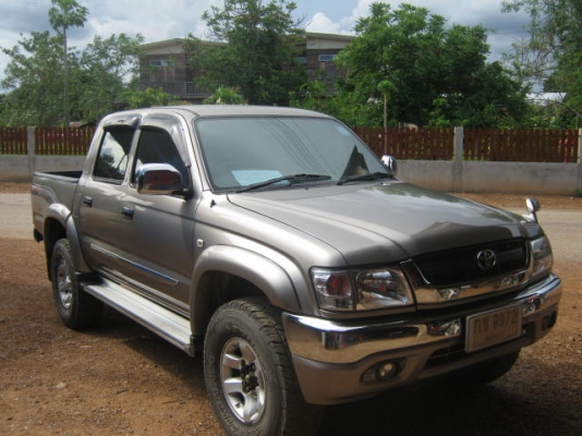 โตโยต้า   SPORT CRUISER 2.5  4x4