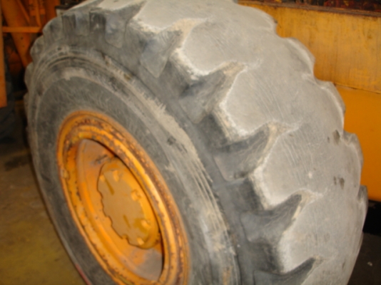 Komatsu JH65CV-2 # 10762 สนใจโทร 083 081 2889 ฟ้า