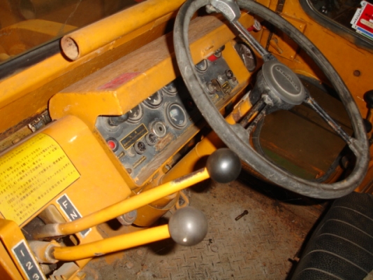 Komatsu JH65CV-2 # 10762 สนใจโทร 083 081 2889 ฟ้า