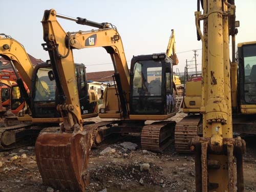 รถแบคโฮมือสอง CAT 307D สภาพรถเยี่ยม 090-268-2646