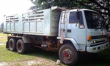 **900,000 บ.ต่อรอง**ขาย10ล้อ2เพลาดั้ม ISUZU ROCKY FXZ240 FXZ23NFY K หัวขาว วางเครื่องHINO HO6C Bointer 205HP (ลงเล่ม) เกียร์อีตั้น ช่วงล่างเดิมคัสซีดีเดิม ไม่ปะไม่ดามกระบะดั้มเหล็กสภาพดีพื้นดีข้างดีไม่ผุ หัวเก๋งเดิมภายในโอเค คอนโซลดี พ.พาวเวอร์ เบรคทริฟฟี **900,000 บ.ต่อรอง**ขาย10ล้อ2เพลาดั้ม ISUZU ROCKY FXZ240 FXZ23NFY K หัวขาว วางเครื่องHINO HO6C Bointer 205HP (ลงเล่ม) เกียร์อีตั้น ช่วงล่างเดิมคัสซีดีเดิม ไม่ปะไม่ดามกระบะดั้มเหล็กสภาพดีพื้นดีข้างดีไม่ผุ หัวเก๋งเดิมภายในโอเค คอนโซลดี พ.พาวเวอร์ เบรคทริฟฟี