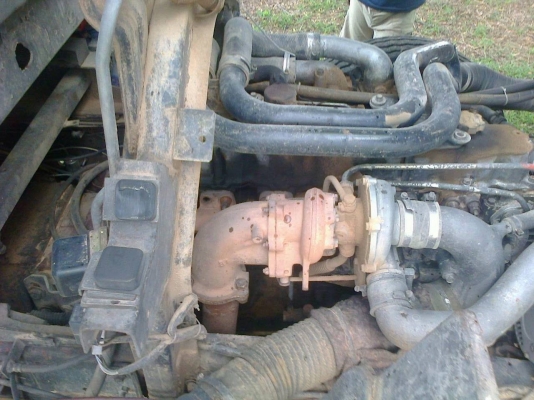 **900,000 บ.ต่อรอง**ขาย10ล้อ2เพลาดั้ม ISUZU ROCKY FXZ240 FXZ23NFY K หัวขาว วางเครื่องHINO HO6C Bointer 205HP (ลงเล่ม) เกียร์อีตั้น ช่วงล่างเดิมคัสซีดีเดิม ไม่ปะไม่ดามกระบะดั้มเหล็กสภาพดีพื้นดีข้างดีไม่ผุ หัวเก๋งเดิมภายในโอเค คอนโซลดี พ.พาวเวอร์ เบรคทริฟฟี **900,000 บ.ต่อรอง**ขาย10ล้อ2เพลาดั้ม ISUZU ROCKY FXZ240 FXZ23NFY K หัวขาว วางเครื่องHINO HO6C Bointer 205HP (ลงเล่ม) เกียร์อีตั้น ช่วงล่างเดิมคัสซีดีเดิม ไม่ปะไม่ดามกระบะดั้มเหล็กสภาพดีพื้นดีข้างดีไม่ผุ หัวเก๋งเดิมภายในโอเค คอนโซลดี พ.พาวเวอร์ เบรคทริฟฟี