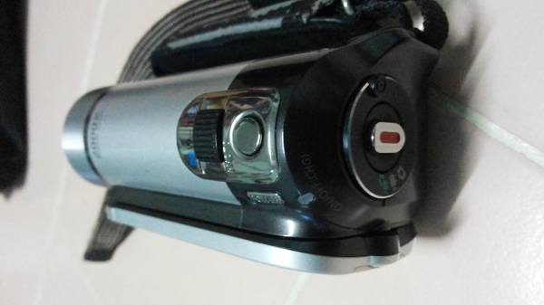 ...ขายกล้อง VDO ยี่ห้อCANON  สภาพดีไม่ค่อยได้ใช้คราฟ ผมมีเครื่องใหม่เลยขายดูรุ่นตามรูปเลยคราฟ