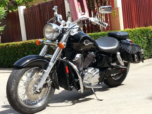 วุฒินนบุรี ขายฮอนด้า ชาโด้400cc. ปี2000สภาพสวยกริ๊บหน้าเครื่องสวยโครมเมี่ยมสวยเสียสรรพสารมิตรแล้วคับ