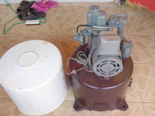 ปั๊มน้ำ HITACHI 250w