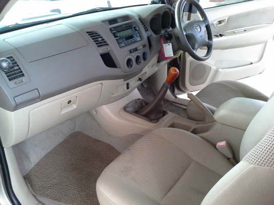 TOYOTA VIGO CAB 2.5 G ปี 2007