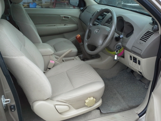 TOYOTA VIGO CAB 2.5 G ปี 2007
