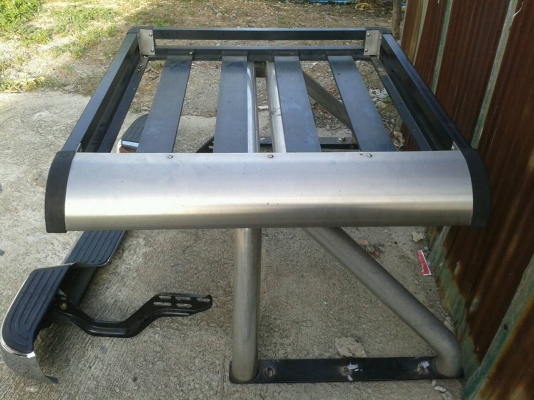 สามชิ้น4,000โลบาร์ ถาดหลังคา กันชนท้าย สามชิ้น4,000โลบาร์ ถาดหลังคา กันชนท้าย