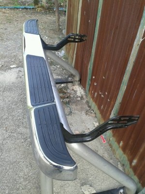 สามชิ้น4,000โลบาร์ ถาดหลังคา กันชนท้าย สามชิ้น4,000โลบาร์ ถาดหลังคา กันชนท้าย