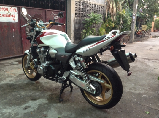 ขาย CB1300 ปี04 หัวฉีด กุญแจชิพ อินวอย+สพม เครื่องดีของมี รับเทิร์น สภาพพร้อมออกทริป