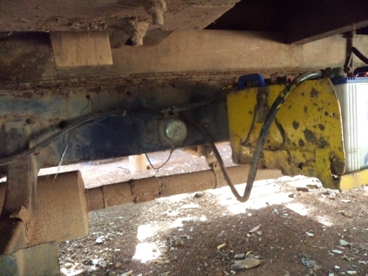 ขายถูกๆ185000บาทรถ6ล้อหัวยาวเครื่ิอง145แรง ทะเบียนเต็มพร้อมโฮน