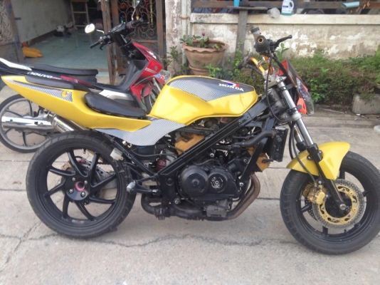 ขาย vfr400 nc24 อินวอย