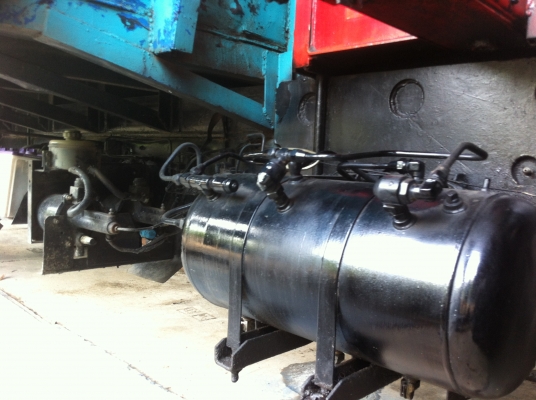 ขายรถ 6 ล้อ ติดเครน ยูนิก 5 ตัน 3 ชัก 4 ปลอก HINO 3H พร้อมใช้ ราคา950000 สนใจโทร