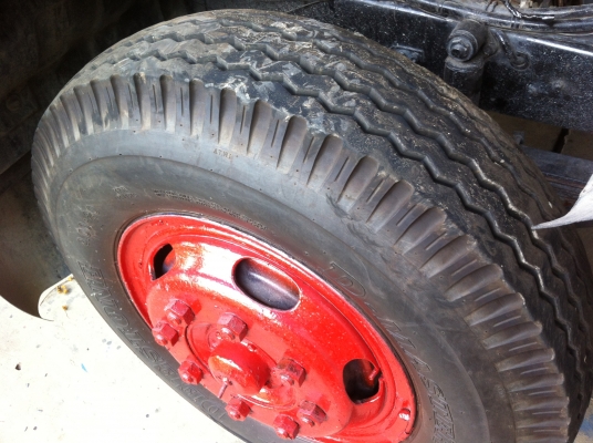 ขายรถ 6 ล้อ ติดเครน ยูนิก 5 ตัน 3 ชัก 4 ปลอก HINO 3H พร้อมใช้ ราคา950000 สนใจโทร