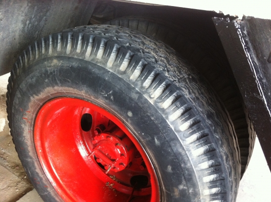 ขายรถ 6 ล้อ ติดเครน ยูนิก 5 ตัน 3 ชัก 4 ปลอก HINO 3H พร้อมใช้ ราคา950000 สนใจโทร