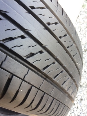 ขายยาง215/65/16 ปี 12 DUNLOP SP LT37 1ชุด