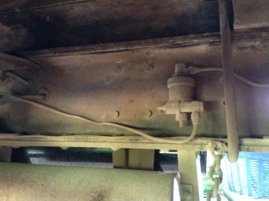 ขาย 10 ล้อดั้ม เพลาเดียว ISUZU ROCKY 175 เครื่อง 6BG1 175 HP ช่วงล่างจัมโบ้ 200 เบรคทิฟฟี่ พาวเวอร์ ทะเบียนเต็มพร้อมโอน