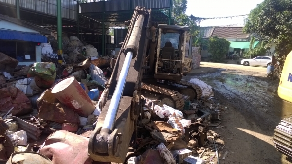 PC200-3 รถโรงเหล็ก ขาย..ตามสภาพ เครื่องเดิม ปั้มเดิม..ช่วงล่างดี รถจอดไว้5เดือน...