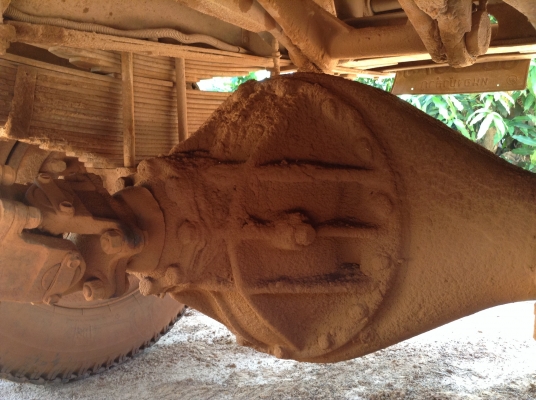 ขาย 6 ล้อดั้มหัวยาว  เครื่อง EH700 168 แรงม้า เฟืองท้ายจัมโบ้ 200 พวงมาลัยพาวเวอร์ คัสซีสวย มีทะเบียน แต่ชุดโอนบัตรหมดอายุ ราคาคุยกันได้ครับ